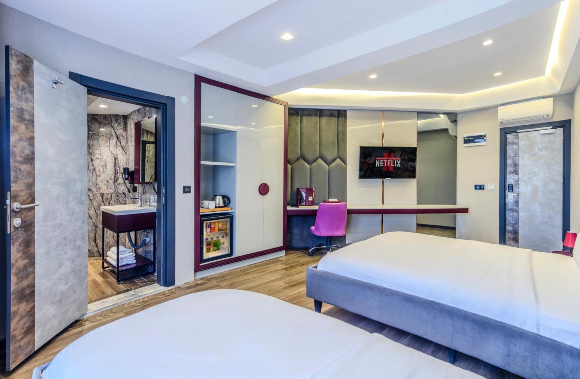 Heaven Premium Hotel Restaurant & Airport Shuttle Arnavutkoy Esterno foto