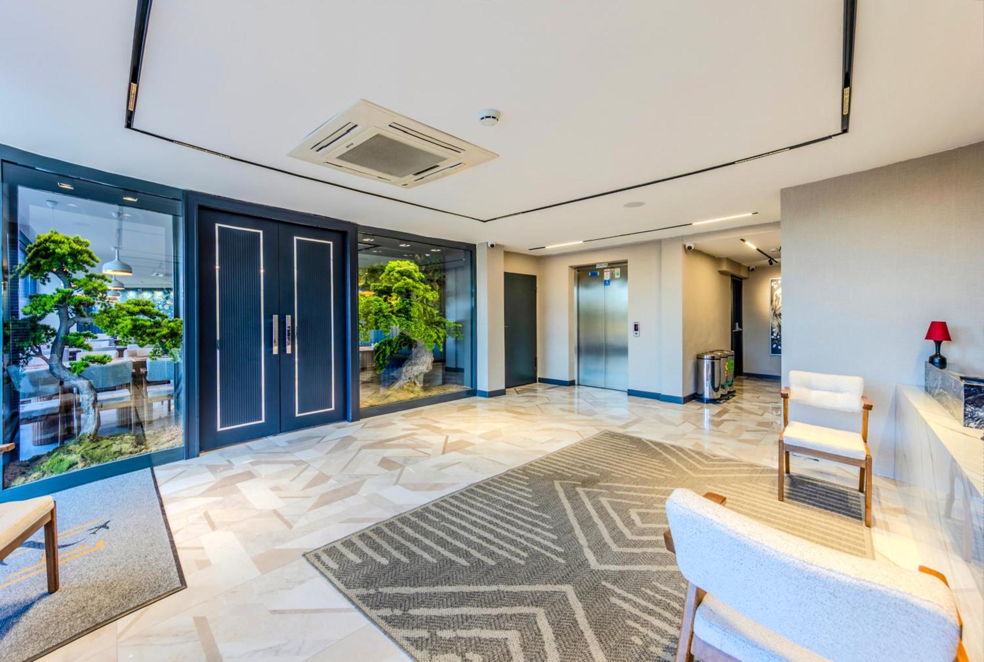 Heaven Premium Hotel Restaurant & Airport Shuttle Arnavutkoy Esterno foto