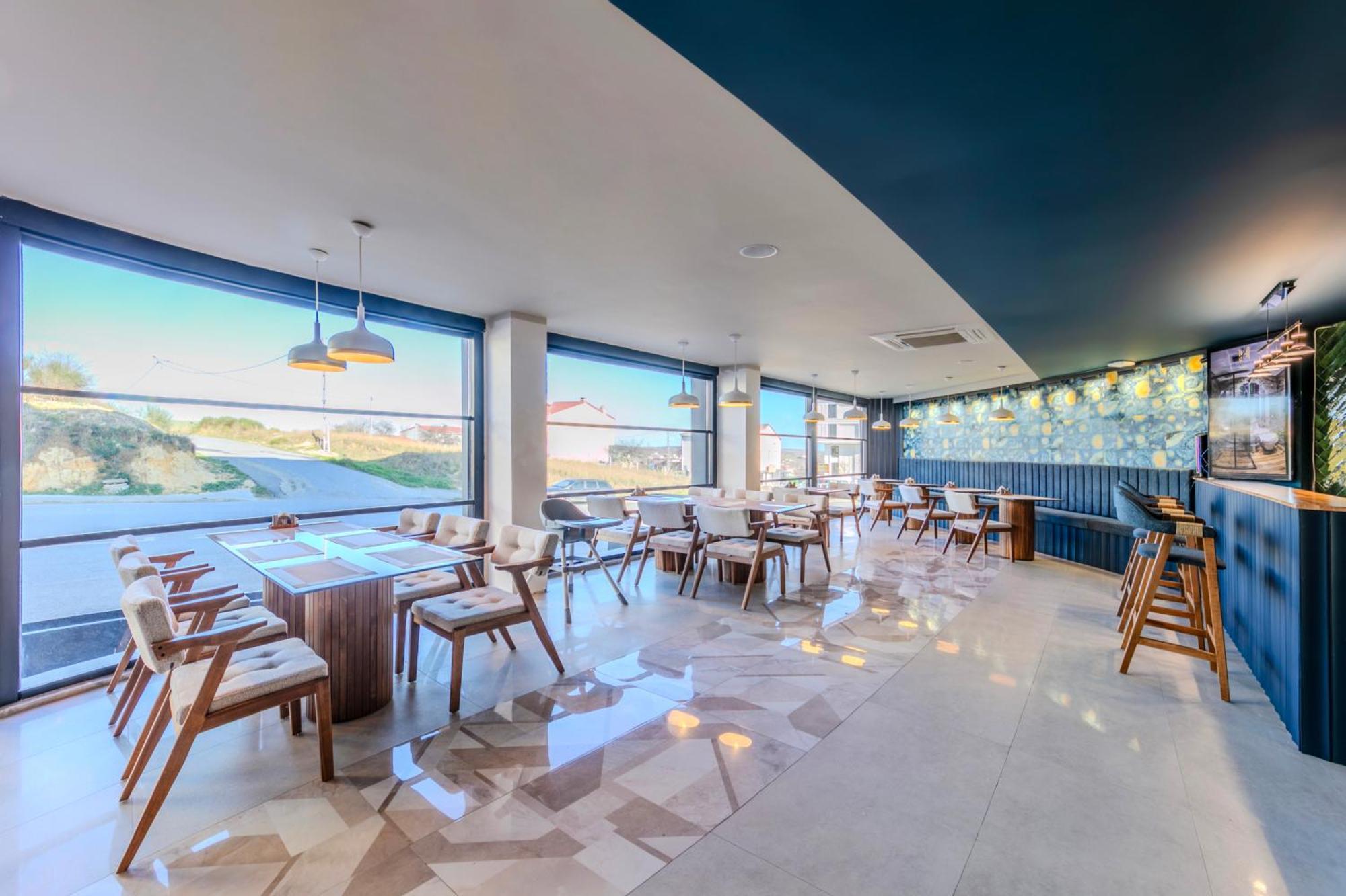 Heaven Premium Hotel Restaurant & Airport Shuttle Arnavutkoy Esterno foto
