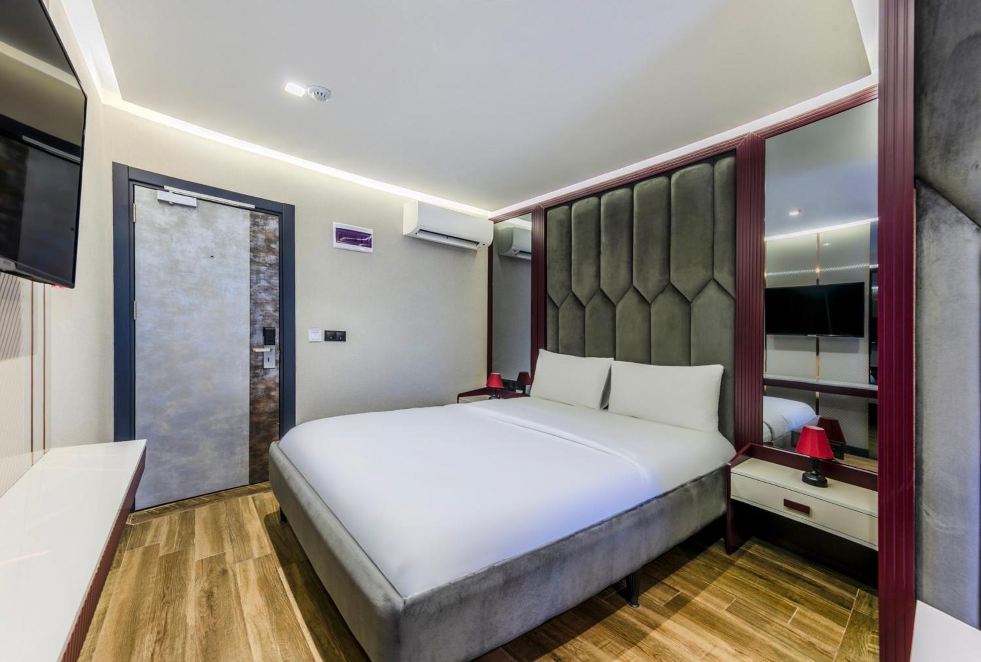 Heaven Premium Hotel Restaurant & Airport Shuttle Arnavutkoy Esterno foto